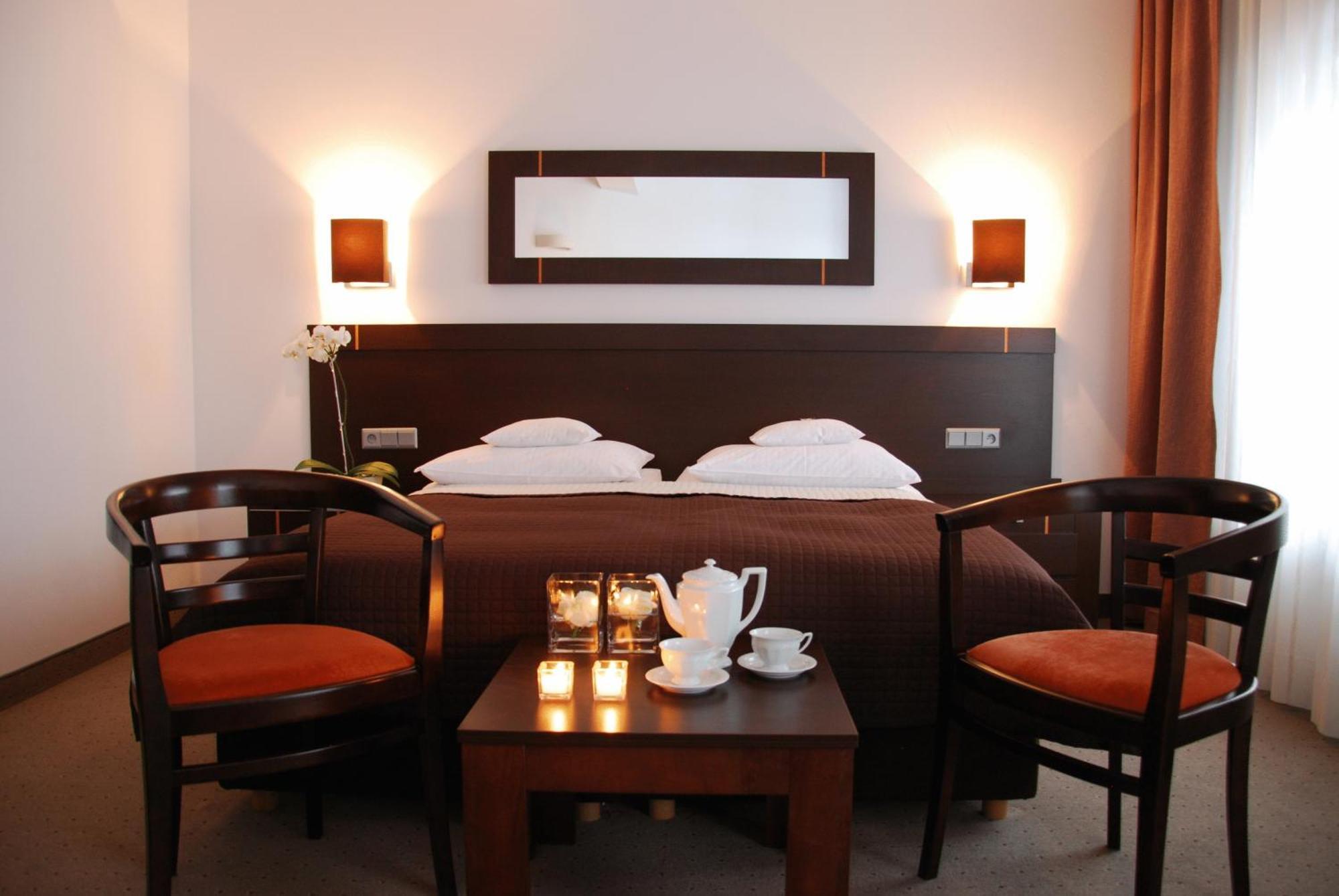 Stary Tartak Hotel Iława Buitenkant foto